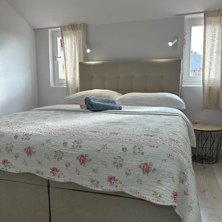 Apartments Oliva Poreč Kültér fotó
