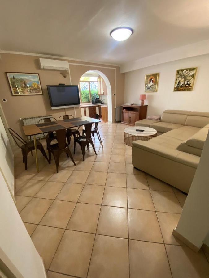 Apartments Oliva Poreč Kültér fotó