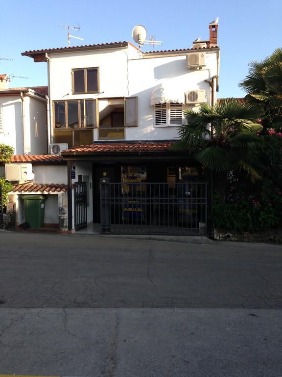 Apartments Oliva Poreč Kültér fotó